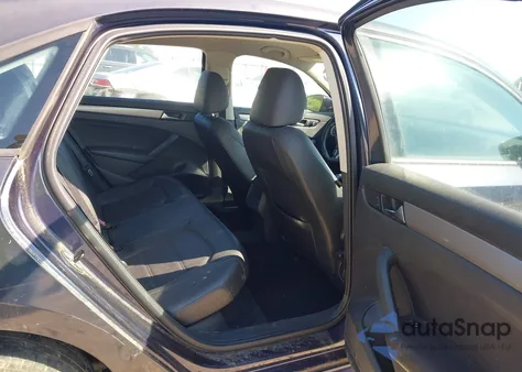 2014 Volkswagen Passat 1.8T Wolfsburg Edition из США, поврежденный, VIN 1VWAT7A37EC063824